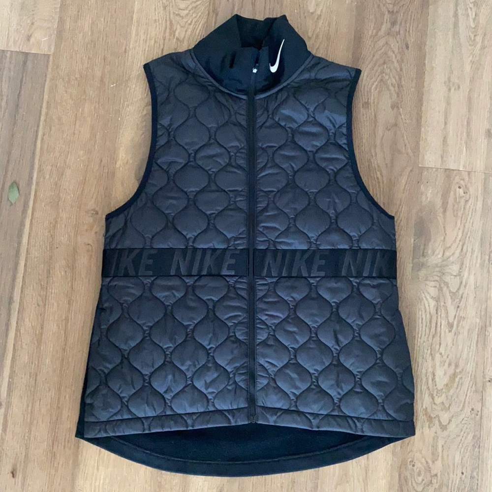 NWOT NIKE Running Aerolayer Vest